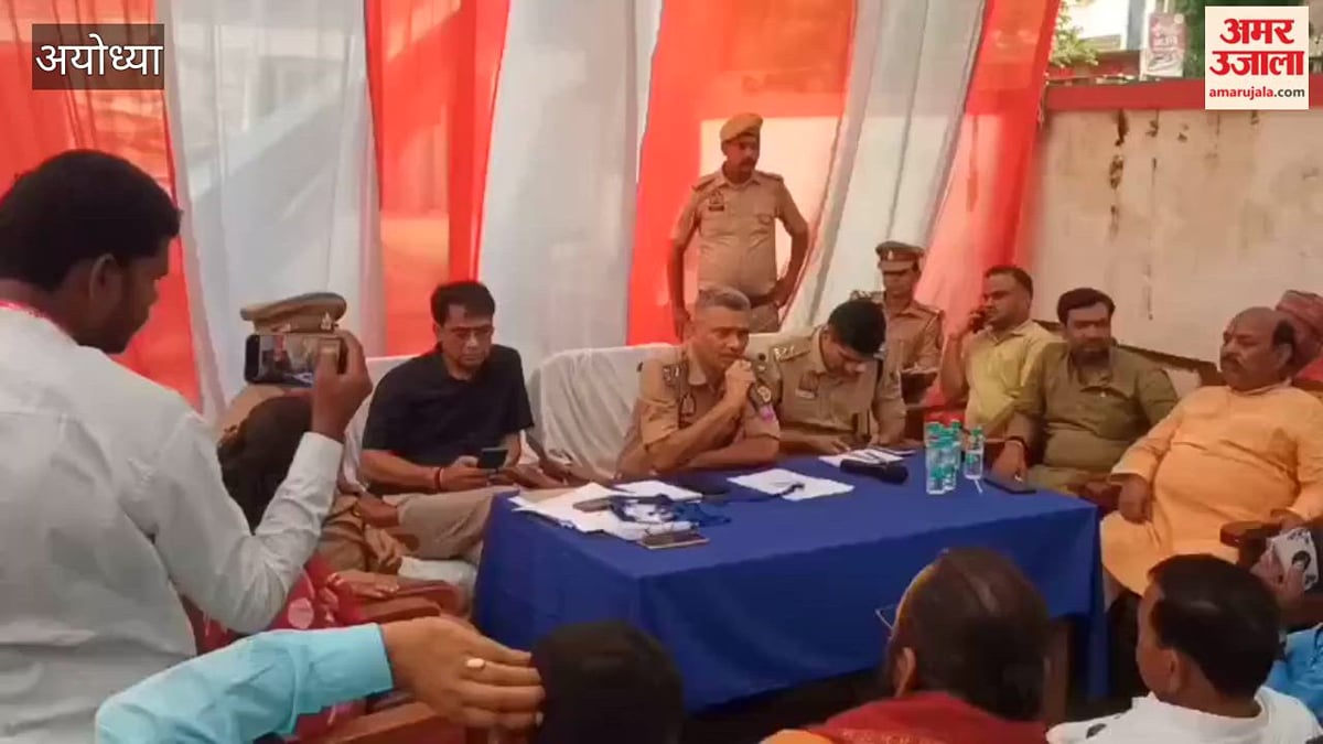 अयोध्या: दुर्गा पूजा पंडालों में मांस-मदिरा के सेवन पर रोक, पुलिस ने दिलाई शपथ