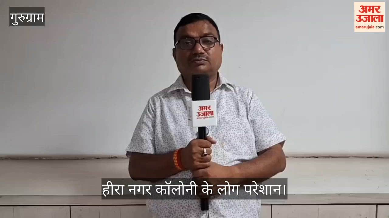 Traffic disrupted by extra pipes lying in middle of road in Gurugram