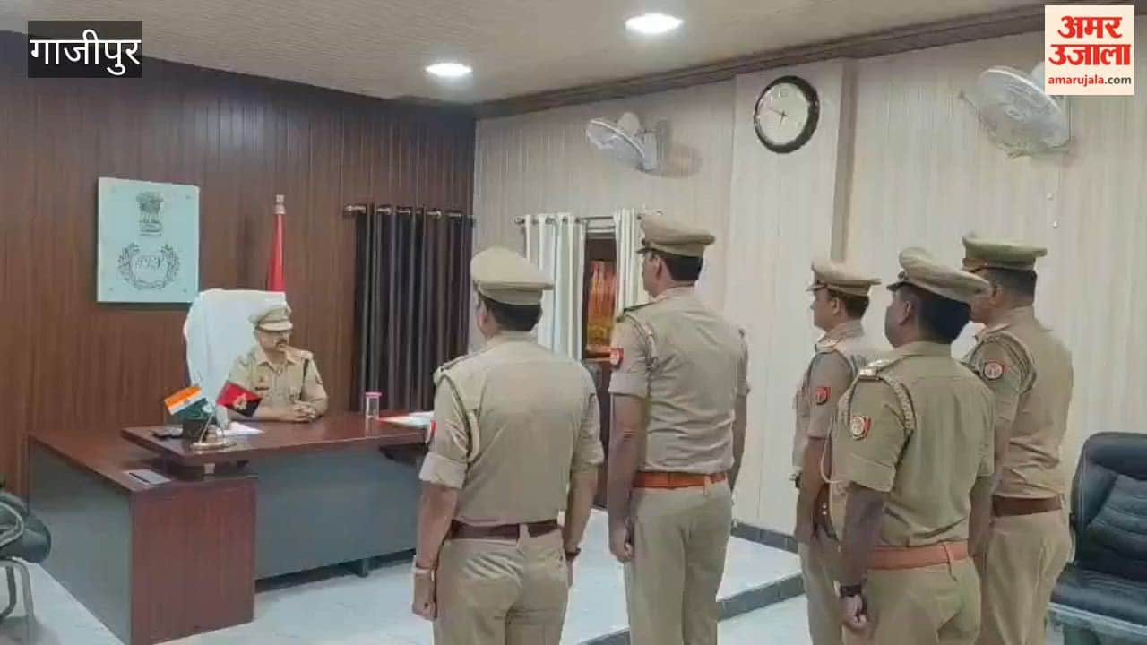 Newly appointed SP ghazipur swings into action immediately upon taking charge