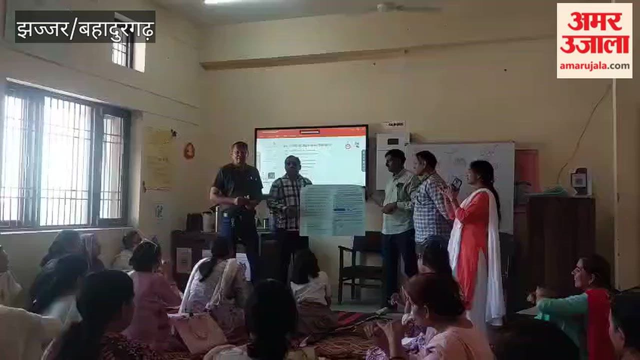 Teacher training camps organized in Jhajjar and Beri.