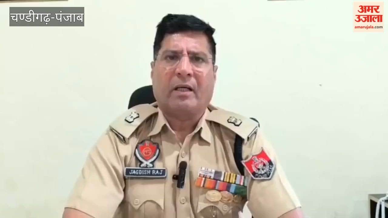Police apprehended eight youths for drug use near the de-addiction center at the Civil Hospital, Pathankot.