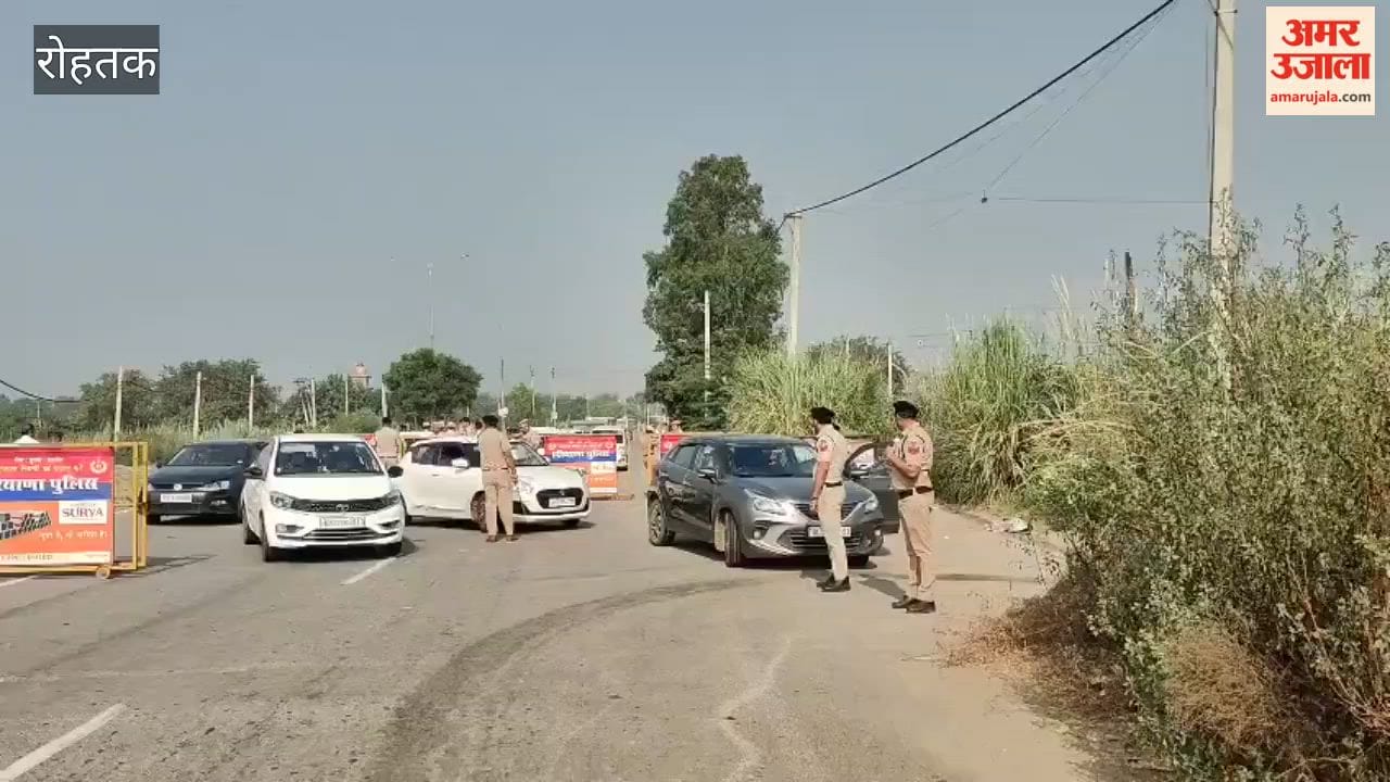 Several leaders placed under house arrest in Rohtak; police turning back youths at toll plazas.