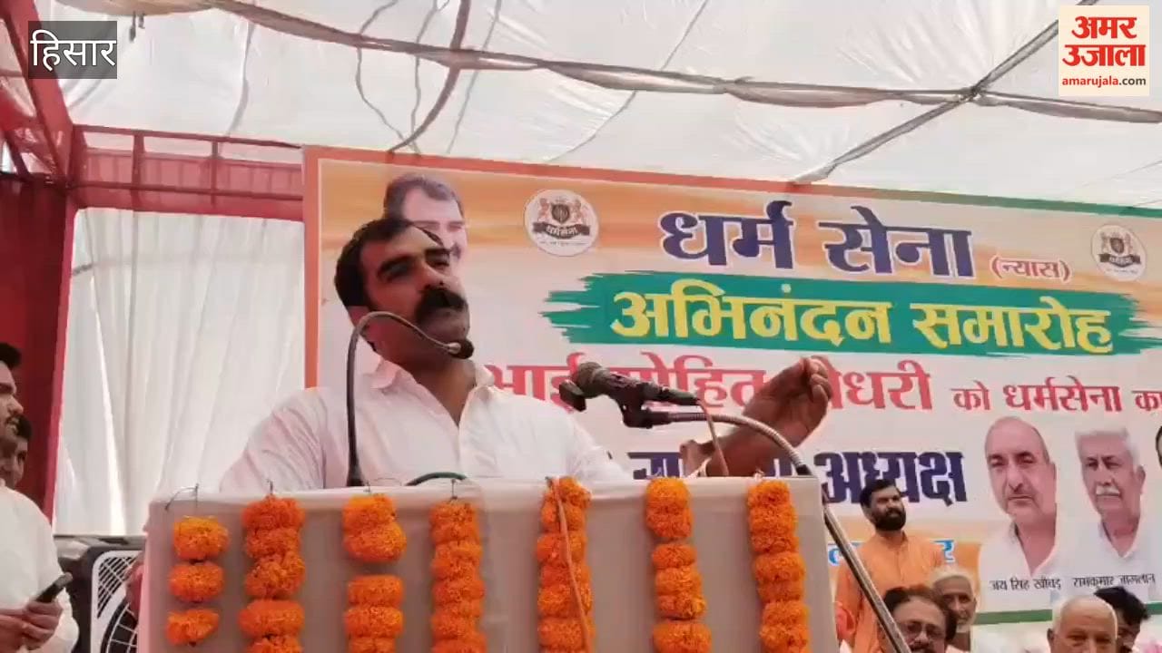 felicitation ceremony was held, organized by Krishna Chairman, the District President of Dharmasena; the newly appointed National Youth President was honored by having a turban tied on him