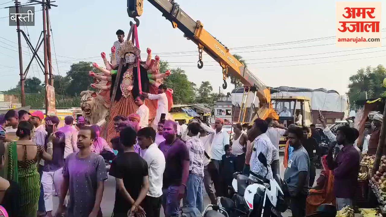 Goddess Durga Idol Taken for Installation at Kauleshwar Nath Temple