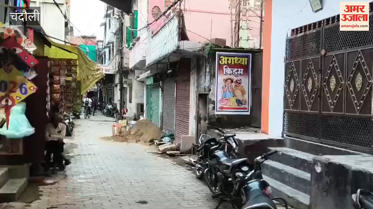 चंदौली में 280 पंडाल, 10 संकरी गलियों में; 10 हाईटेंशन तारों के नीचे