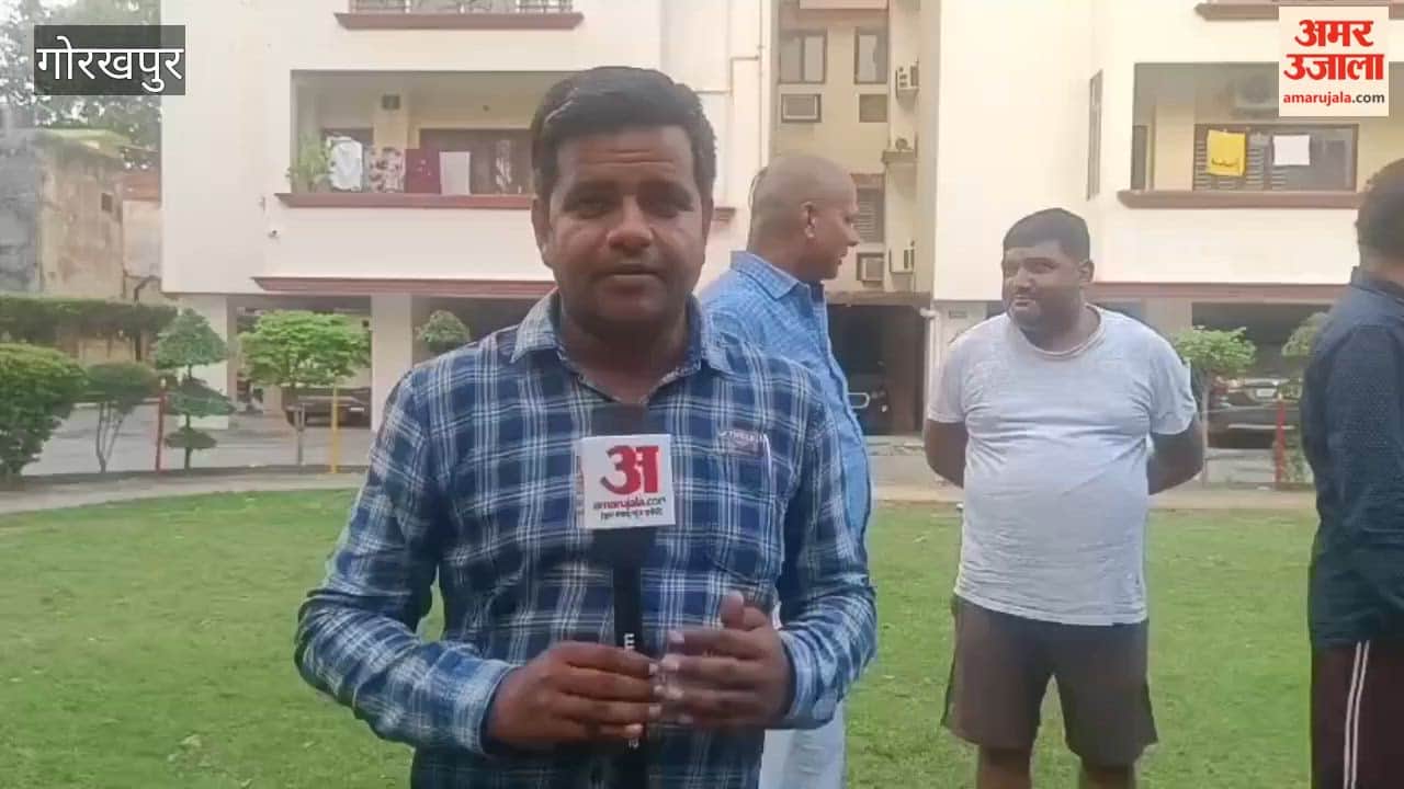 Vasant Enclave Residents Deprived of Road Repairs and Sewer Cleaning Despite Paying Lakhs in Taxes