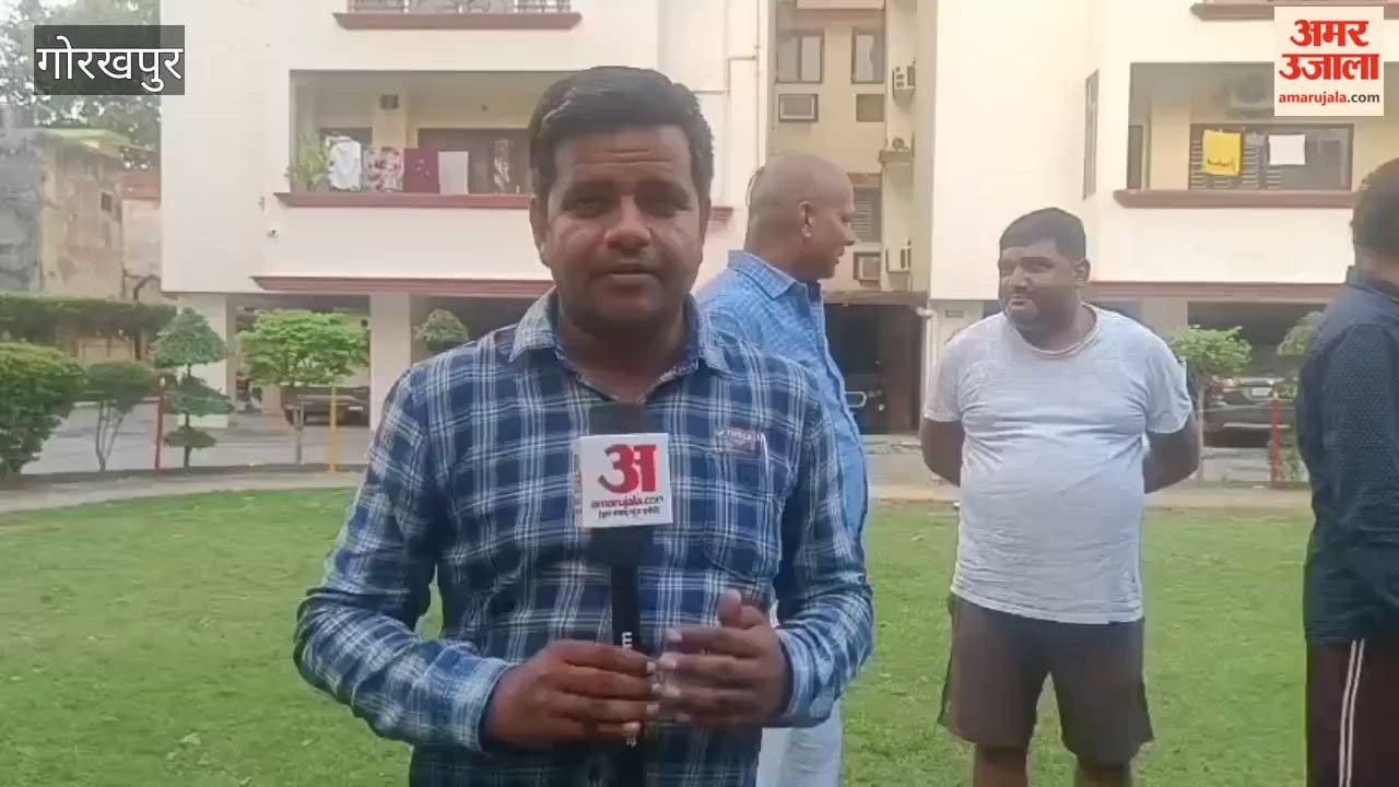 Vasant Enclave Residents Deprived of Road Repairs and Sewer Cleaning Despite Paying Lakhs in Taxes