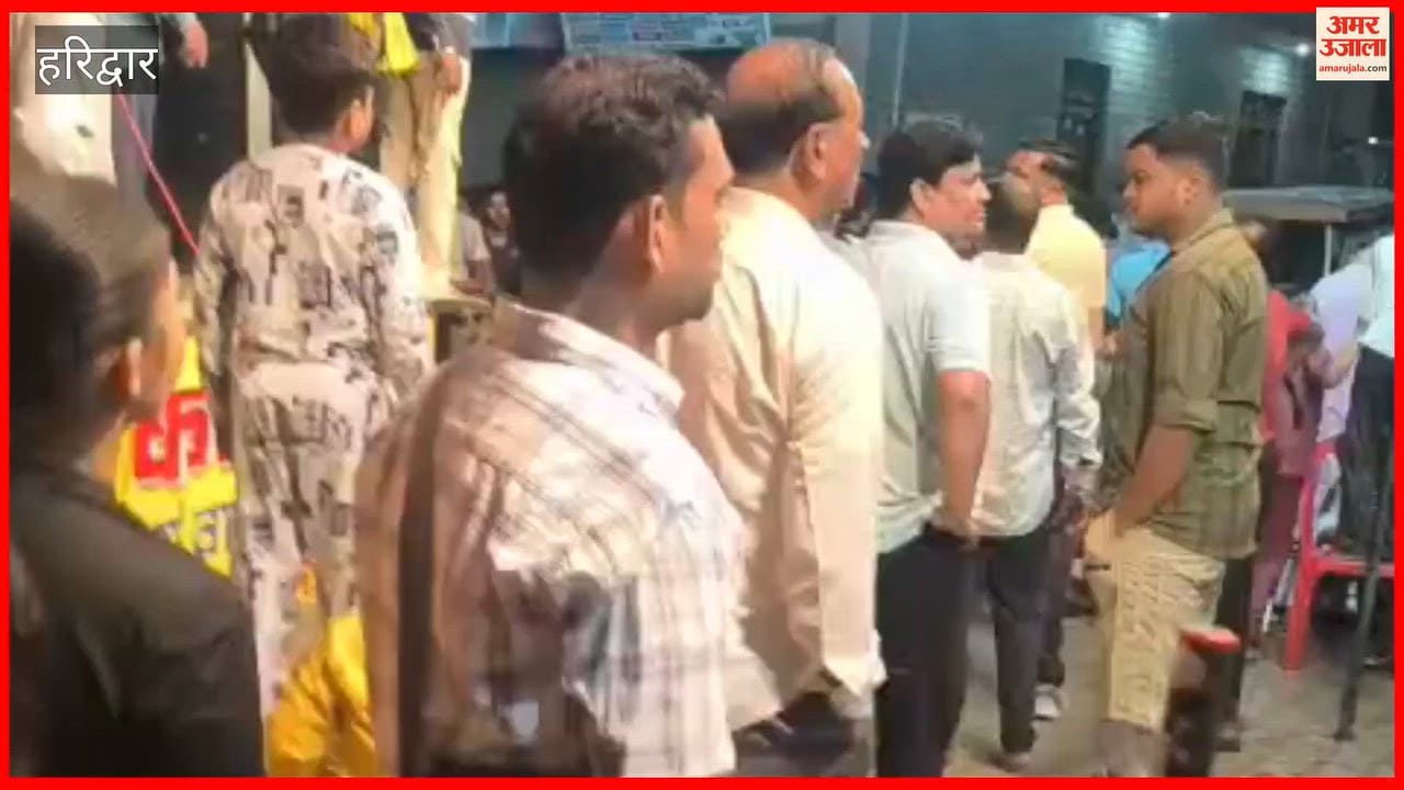 Haridwar: Chaos at Ramlila; stone-pelting sparks panic; several people, including women, injured.