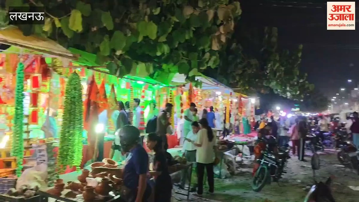 नवरात्र को लेकर लखनऊ के बाजारों में रौनक, उमड़ी भीड़, पूजन सामग्री की खरीदारी तेज