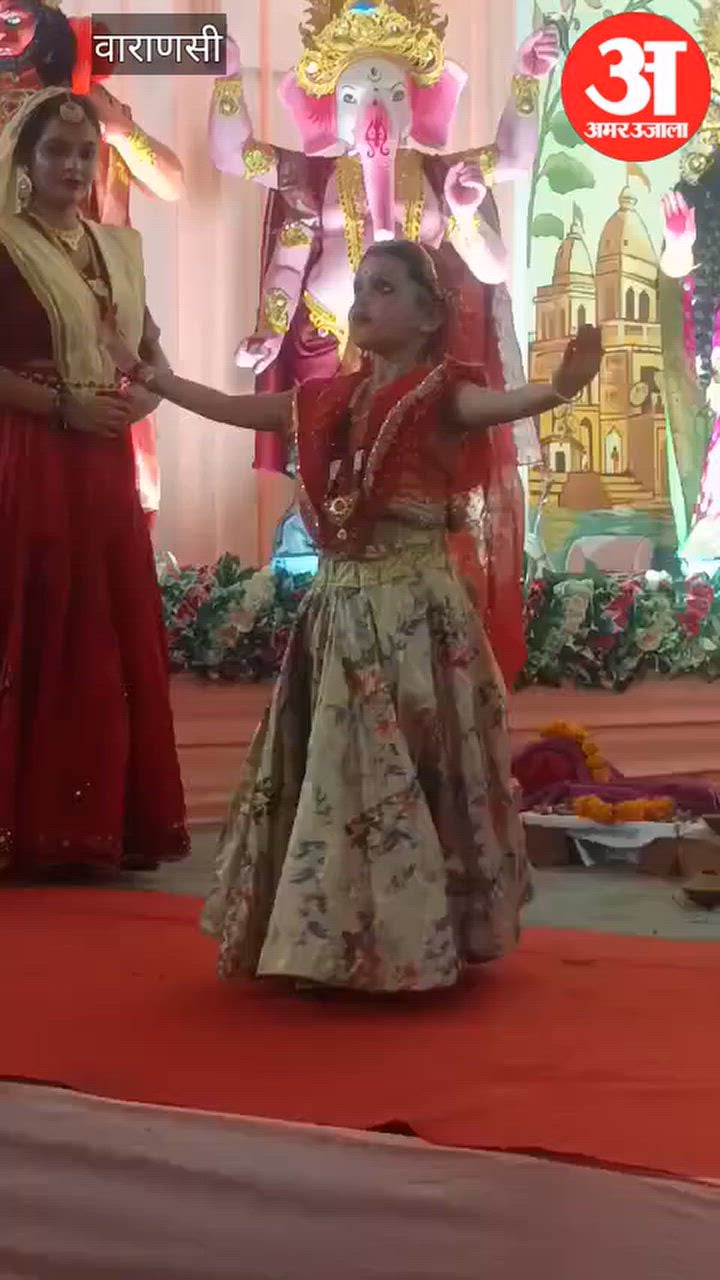 मां दुर्गा के दरबार में सौम्यश्री की पहली प्रस्तुति, ‘ऐ गिरि नंदिनी’ पर थिरके नन्हे कदम, VIDEO