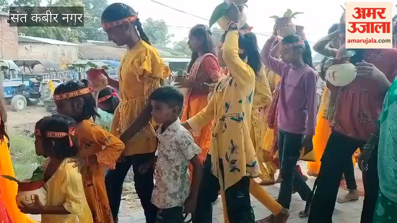 Kalash Yatra with 108 Pots Marks Beginning of Gayatri Mahayagya and Pragya Puran Katha