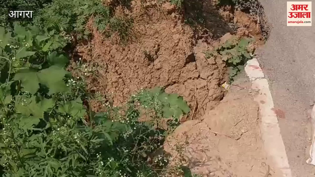 VIDEO: बारिश के बाद भी नहीं भरे गए नंदगवा-पिनाहट मार्ग के गड्ढे, हादसे का खतरा