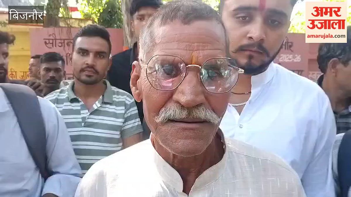 बिजनौर: यूपी के इस जिले में पुलिस ने रोका डांस, कमेटी ने उखाड़ दिया रामलीला का मंच, एसपी से मिले ग्रामीण