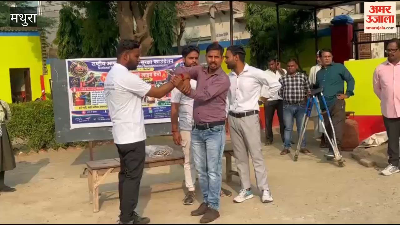 410 students learned fire-extinguishing and disaster rescue techniques.