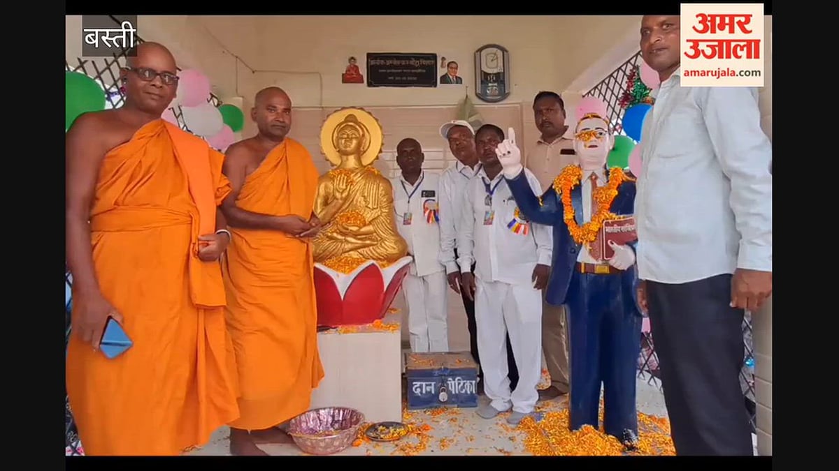 बस्ती: बौद्ध विहार में विशाल धम्म देशना और बौद्ध मेले का आयोजन