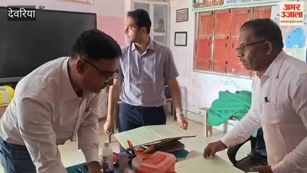 deoria dm inspects schools and anganwadi centre