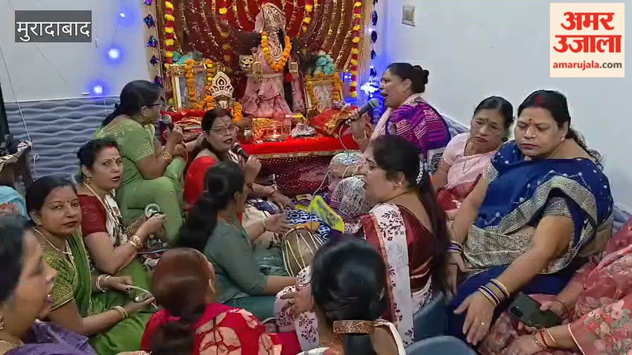 Women danced to the bhajans of Mata Rani