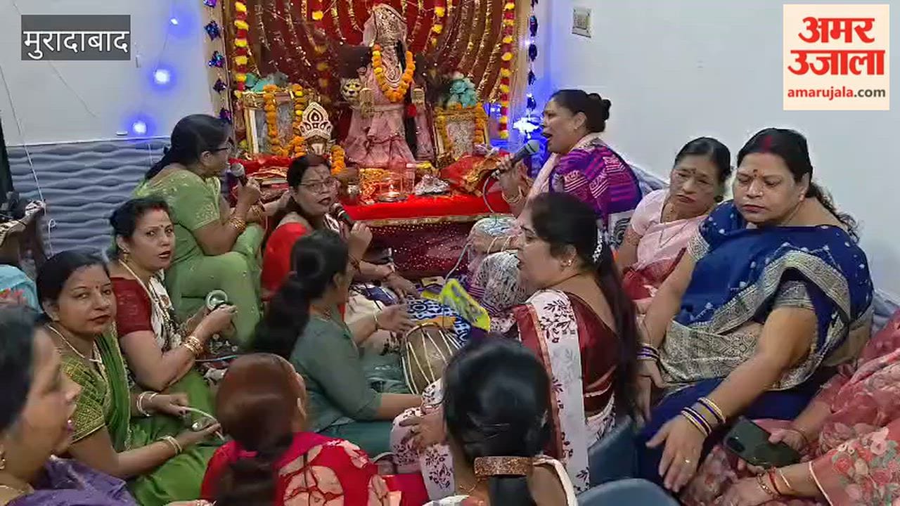 Women danced to the bhajans of Mata Rani