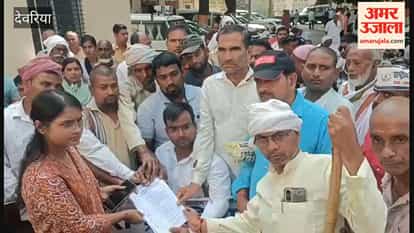 Differently-abled persons stage sit-in at Collectorate after not receiving pension for six months.