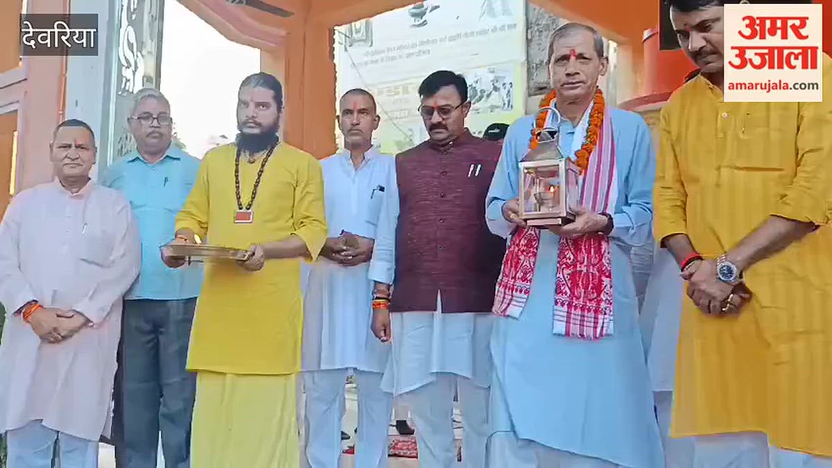 गाजे-बाजे और शंखनाद के बीच निकली खेल ज्योति कलश यात्रा