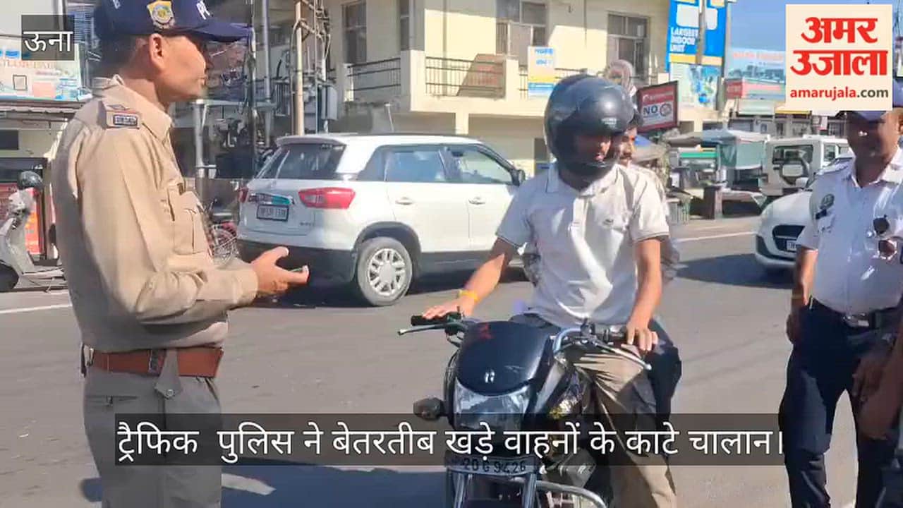 The traffic police launched a massive drive against haphazardly parked vehicles.