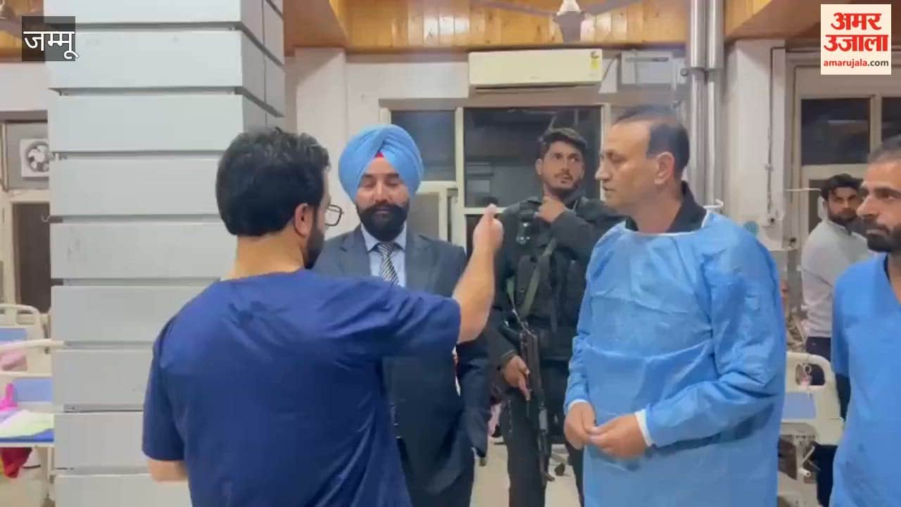 DC Shopian Charandeep Singh Conducts Surprise Late-Evening Visit to District Hospital