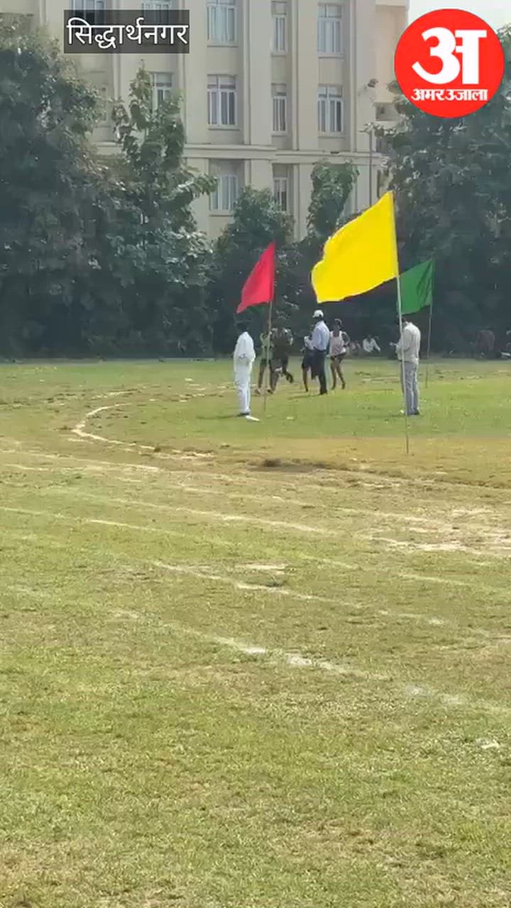 सिद्धार्थनगर: मंडल स्तरीय प्रतियोगिता में बच्चों ने दिखाई प्रतिभा