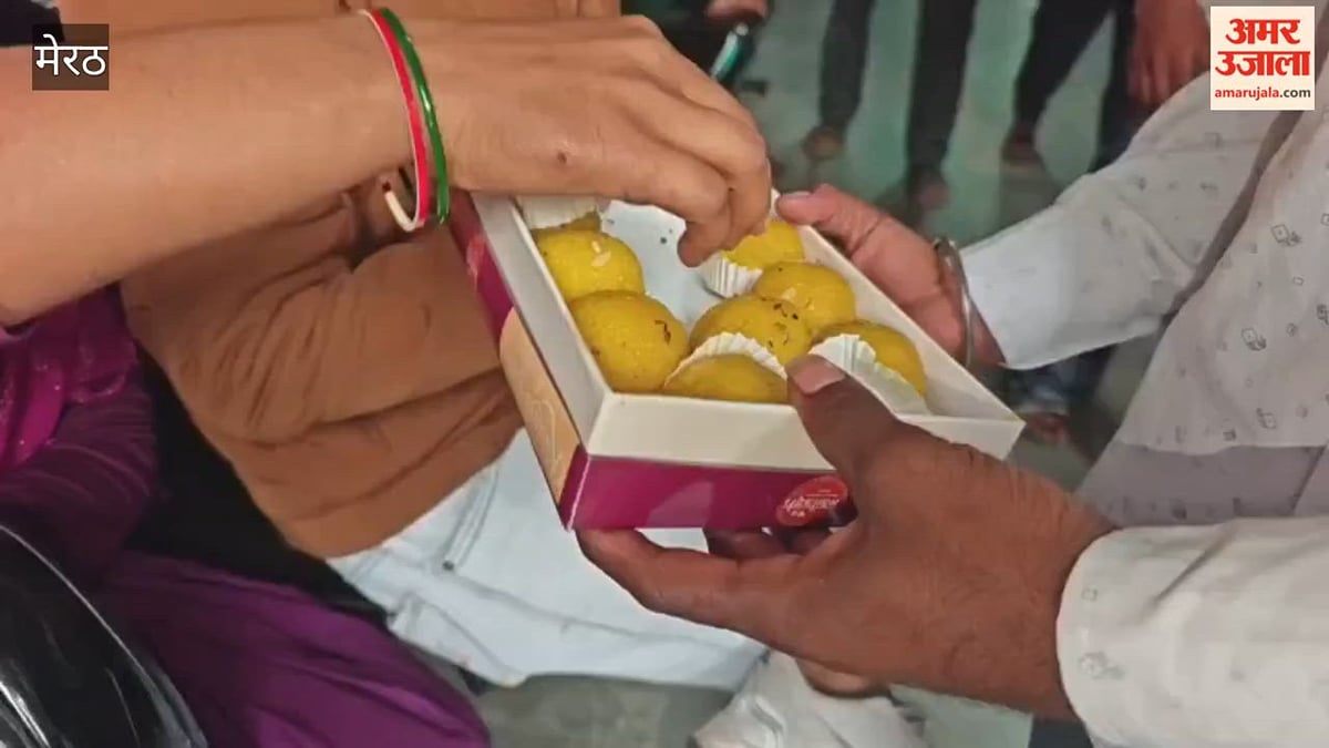 अमित कश्यप हत्याकांड: कातिल पत्नी और प्रेमी को मृत्युदंड की सज़ा होने पर अमित के परिजनों ने बाँटे लड्डू, कहा...जिस दिन फांसी पर लटकेगी रविता, उस दिन बटेंगे मिठाई