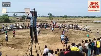 Women’s kabaddi competition held at fair organized within premises of Bhuda Wali Temple in Machipur village