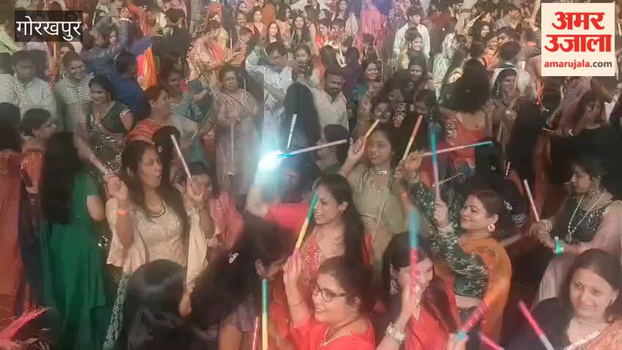 Gorakhpur Dances to Garba Dandiya Beats at Garba Ri Raat