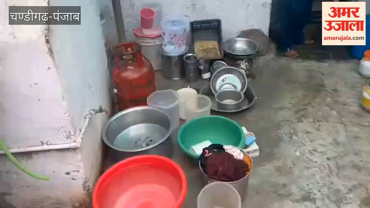 Food Safety Department raids kitchen of Kushwaha Chaat Bhandar in Ferozepur; unhygienic conditions found.