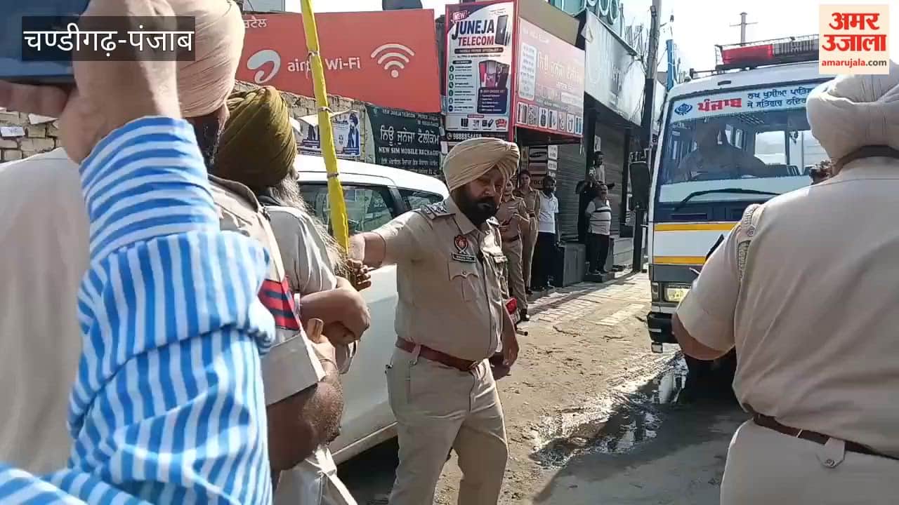 Markets closed in Moga; leaders of several organizations taken into custody