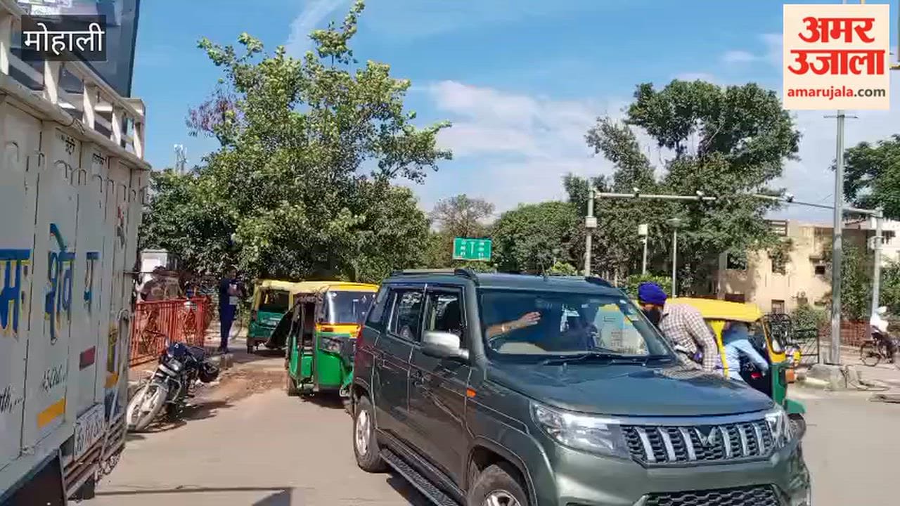 Impact of 'Punjab Bandh' in Mohali; roads blocked