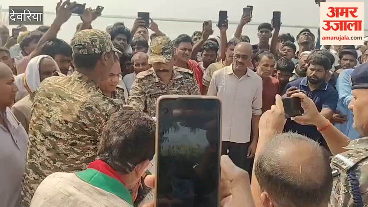 CRPF Sub Inspector Devanand Yadav Cremated with Military Honours on the Banks of the Sarayu
