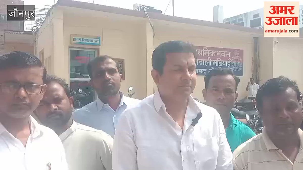 सोनिया और राहुल गांधी पर अभद्र टिप्पणी का आरोप, कांग्रेसियों ने दी धरने की चेतावनी; VIDEO