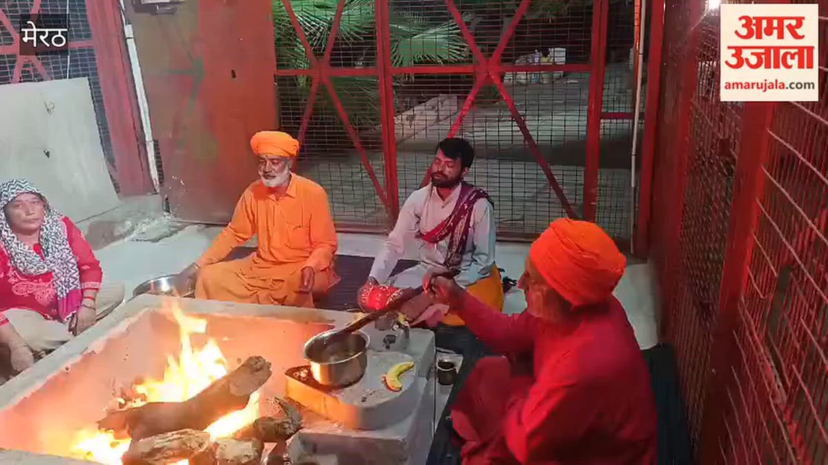 हस्तिनापुर: जयंती माता शक्तिपीठ में मां कालरात्रि का हवन, श्रद्धालुओं ने की विश्व शांति की कामना