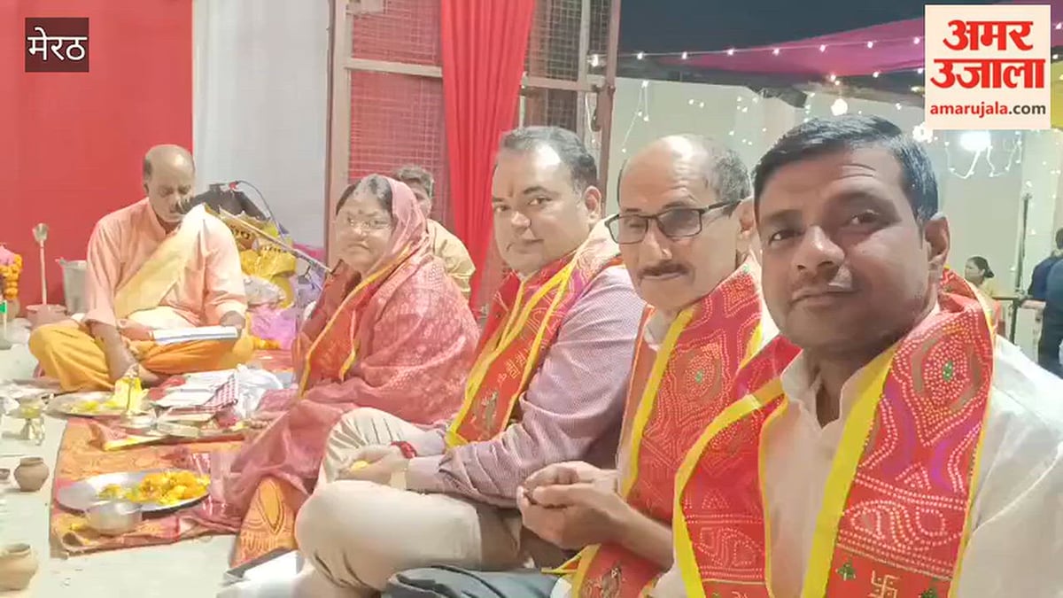 हस्तिनापुर: चेयरपर्सन सुधा खटीक ने दुर्गा पूजा पंडालों में किए दर्शन, सुख-समृद्धि की कामना