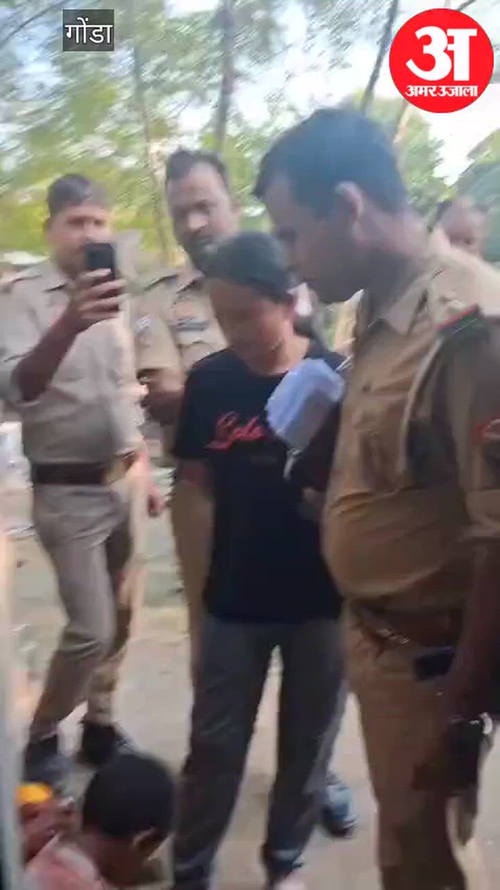 Video: युवती ने सपा नेता पर लगाया पोस्ट करने के लिए उकसाने का आरोप