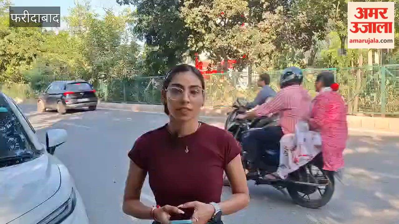 Doctors at BK Hospital in Faridabad have advised wearing masks.
