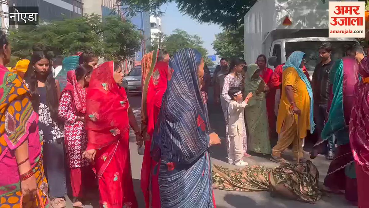 नोएडा सेक्टर-2 में नवमी पर लाल मंदिर में जयकारे गूंजे
