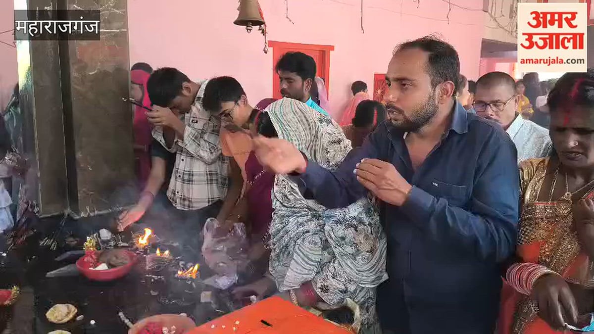 दुर्गा मंदिर पर श्रद्धालुओं ने किया पूजन