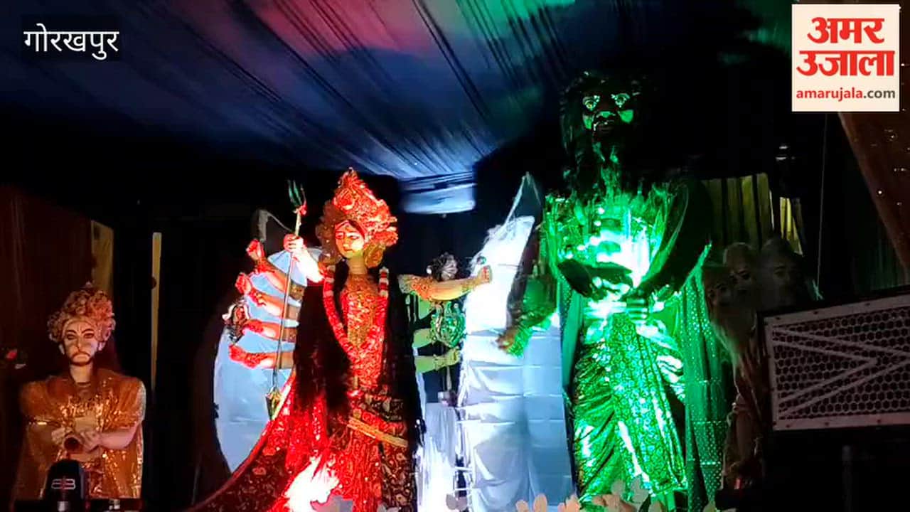 Automated Durga Idol Depicts the Slaying of Mahishasura at Shahpur Puja Pandal