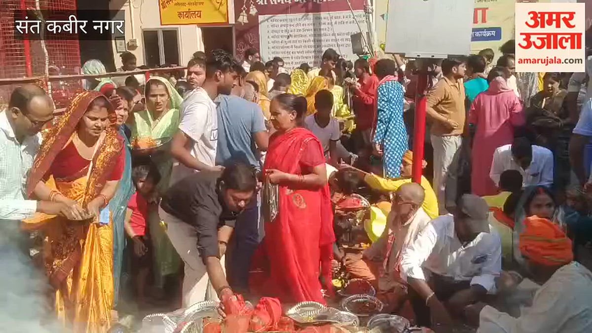 देवी मंदिरों पर उमड़े लोग, हवन पूजन कर मांगा आशीर्वाद