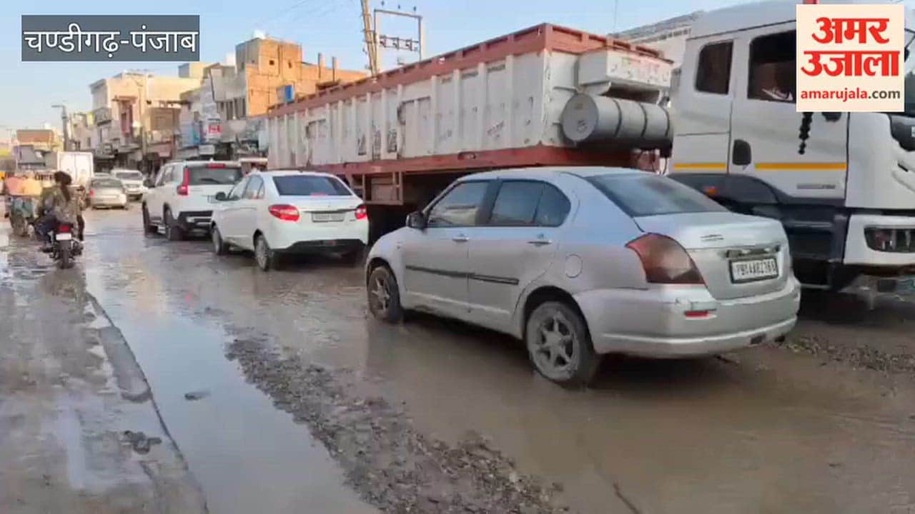 Farmers in Kotkapura troubled by the poor condition of roads