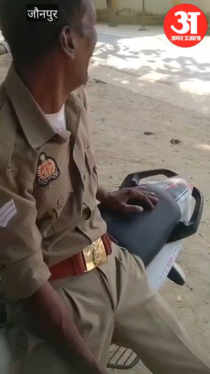 नशे में धुत पुलिसकर्मी का वीडियो वायरल, हेड कांस्टेबल निलंबित; VIDEO