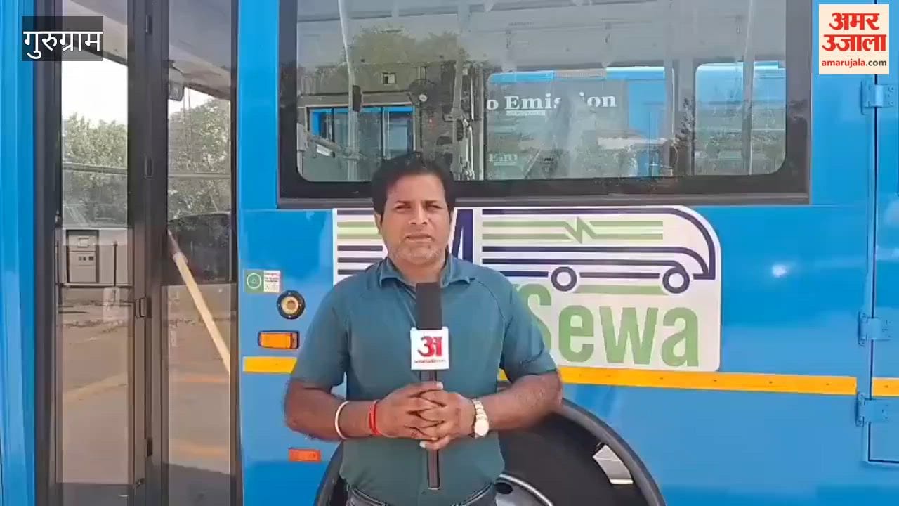 Four new e buses arrive at GMCBL Sector-10 depot in Gurugram