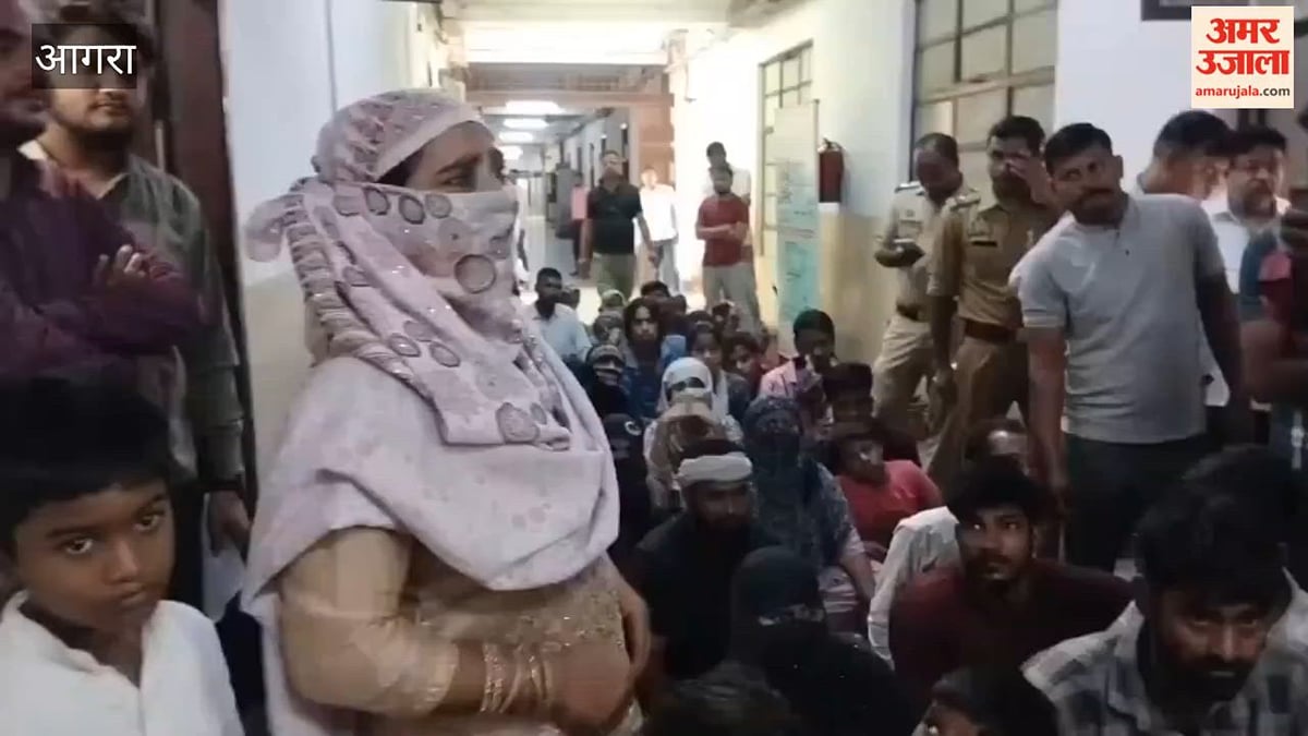 VIDEO: मकान तोड़ने पर नगर निगम पहुंचे पीड़ित, पूछा- बिना नोटिस किसके आदेश पर चलाया बुलडोजर?
