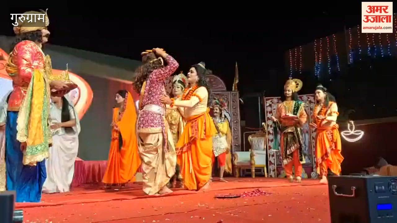Though her command of Hindi is limited she is still breathing life into characters of Ramlila
