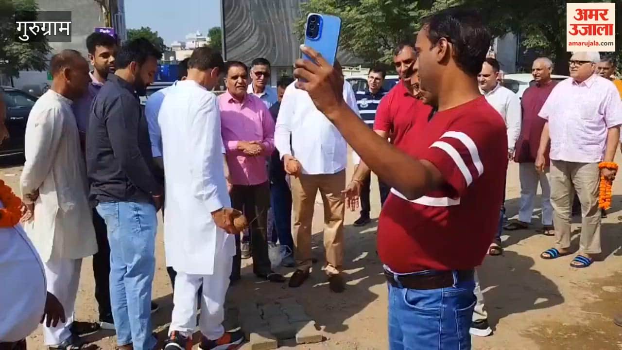 Work on footpaths and parking begins in Sector-38 market