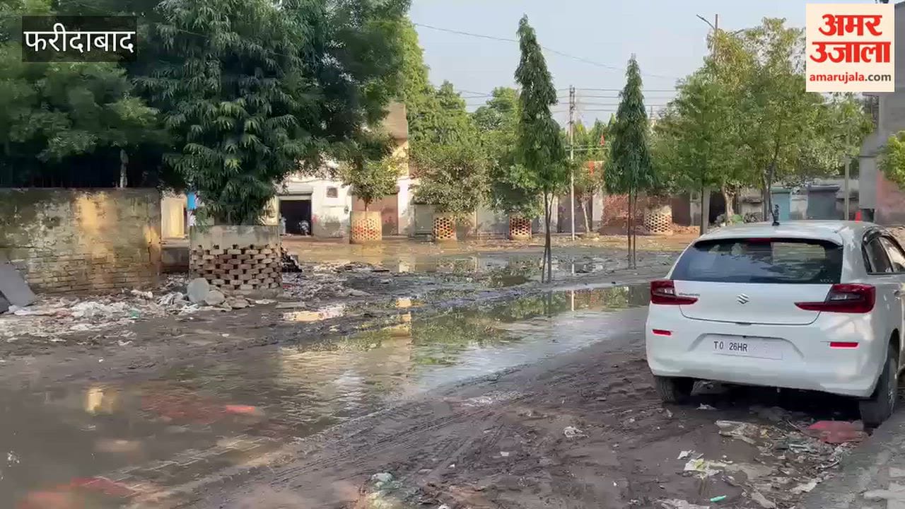Waterlogging outside Valmiki Temple in Faridabad worries locals